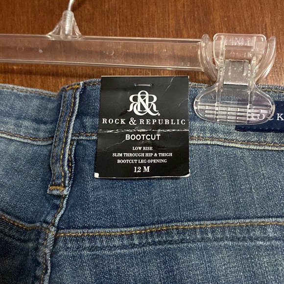 Rock & Republic Jeans - Picture 2 of 6